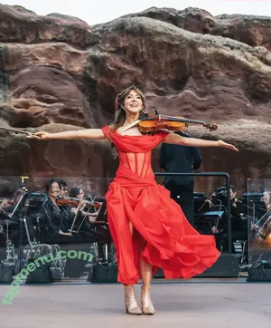 Lindsey Stirling / lindseystirling nude photo #0376