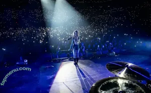 Lindsey Stirling / lindseystirling nude photo #0394