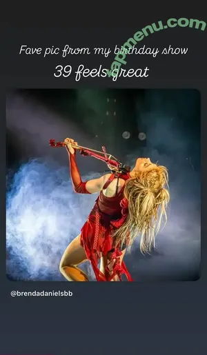 Lindsey Stirling / lindseystirling nude photo #0395