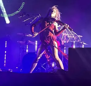 Lindsey Stirling / lindseystirling nude photo #0403