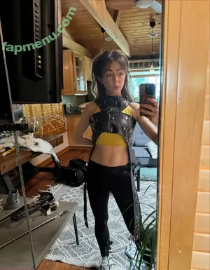 Lindsey Stirling / lindseystirling nude photo #0419