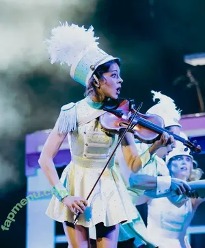 Lindsey Stirling / lindseystirling nude photo #0447