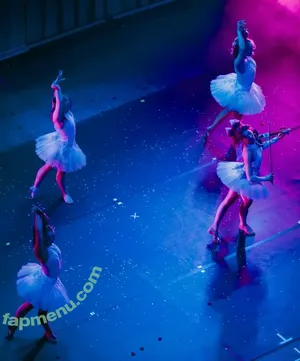 Lindsey Stirling / lindseystirling nude photo #0449