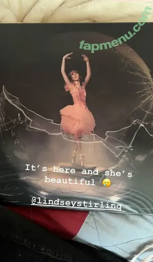 Lindsey Stirling / lindseystirling nude photo #0450