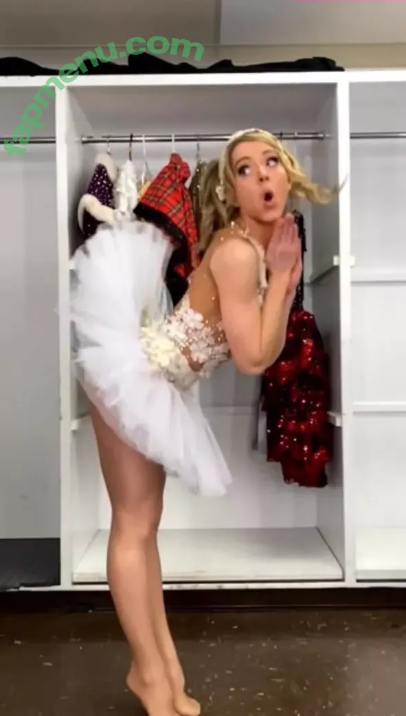 Lindsey Stirling nude photo #0023 (lindseystirling)