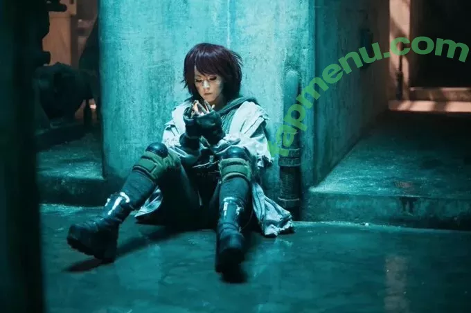 Lindsey Stirling nude photo #0076 (lindseystirling)