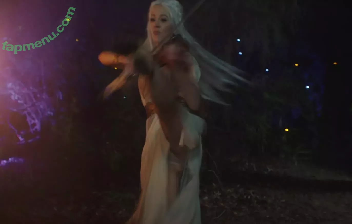 Lindsey Stirling nude photo #0084 (lindseystirling)