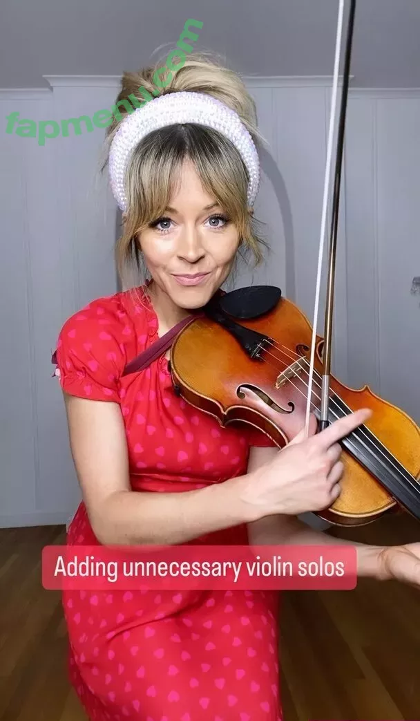 Lindsey Stirling nude photo #0122 (lindseystirling)