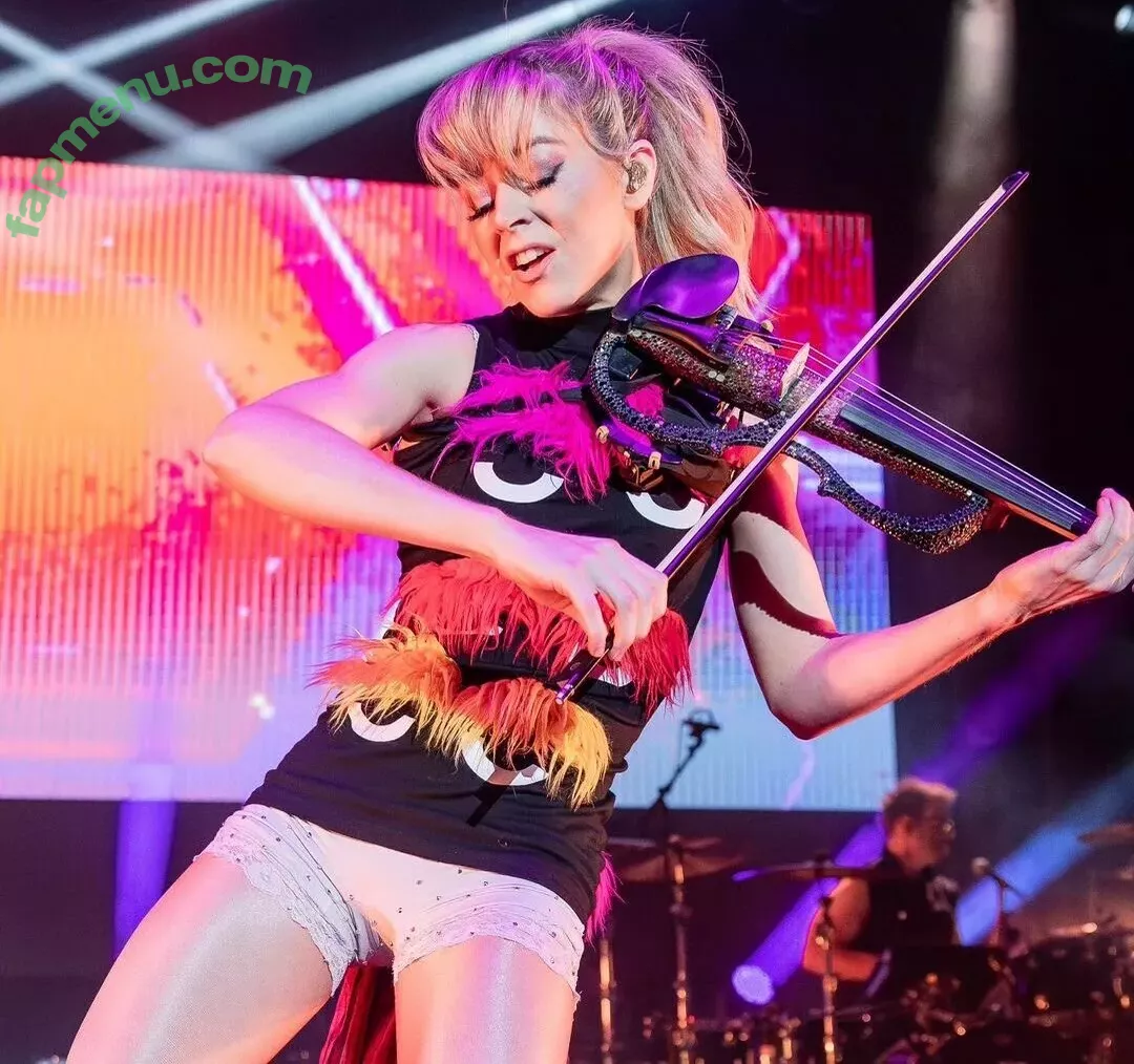 Lindsey Stirling nude photo #0154 (abbysiscoprinus / lindseystirling)