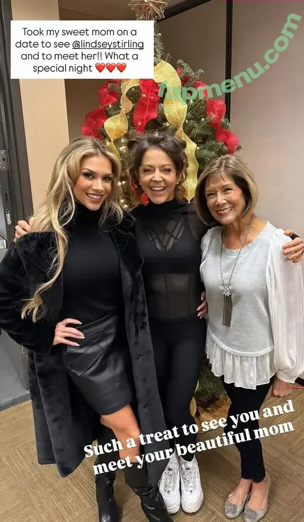 Lindsey Stirling nude photo #0439 (lindseystirling)