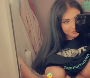 Lindseyunfamous / lyndseysayshi / lyndseyunfamous nude photo #0005