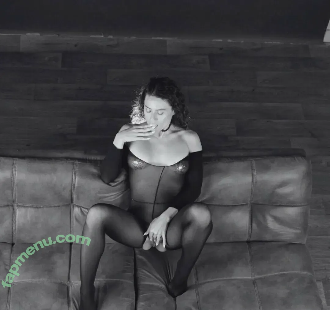 linguist.of.love nude photo #0040 (thelovelinguist)