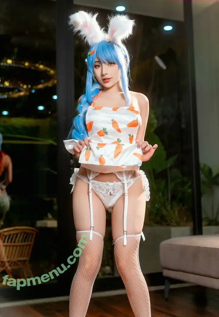 Linhi_cute nude photo #0317 (linh_cuteeee / yuumeilyn)