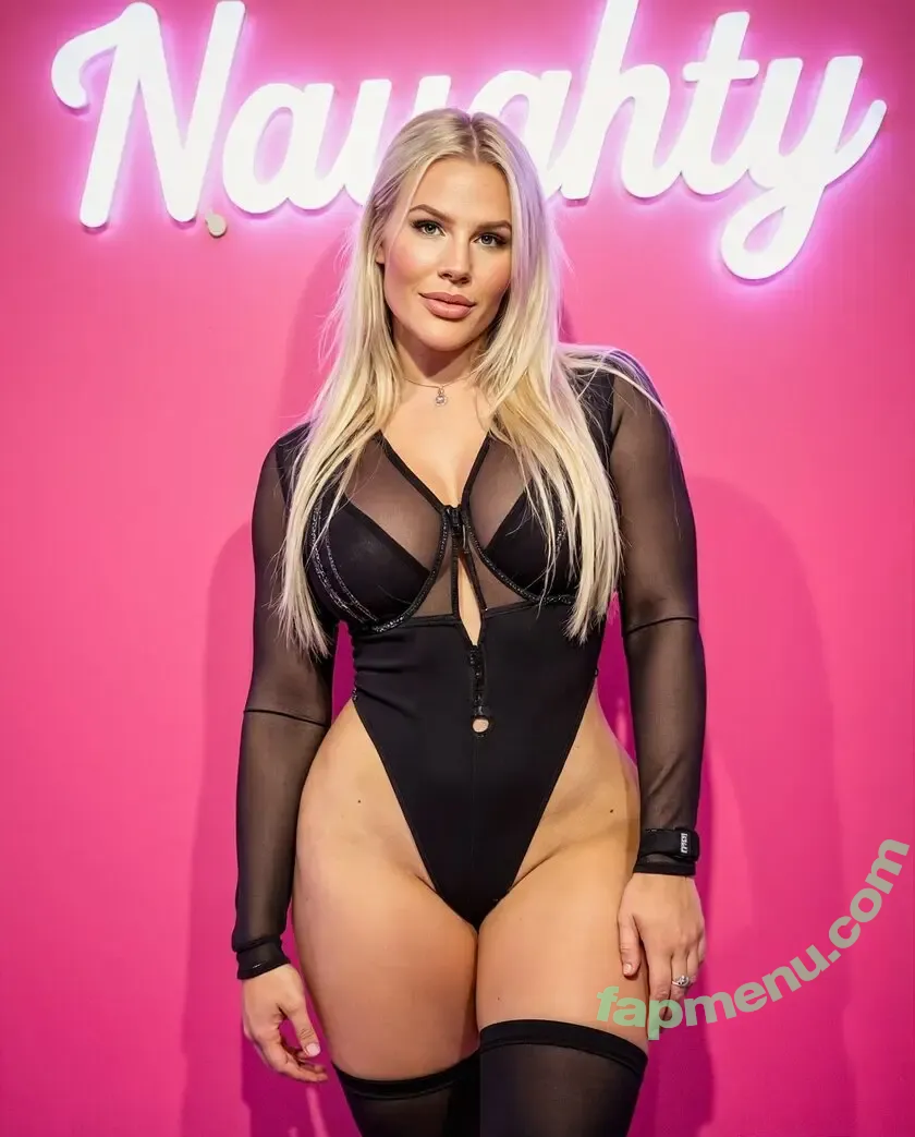 Linny Maess nude photo #0001 (Linny Mae / Linnymaess / linnymaee)