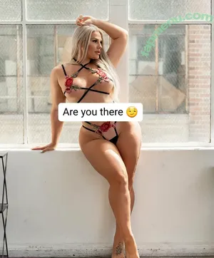  nude photo #0004