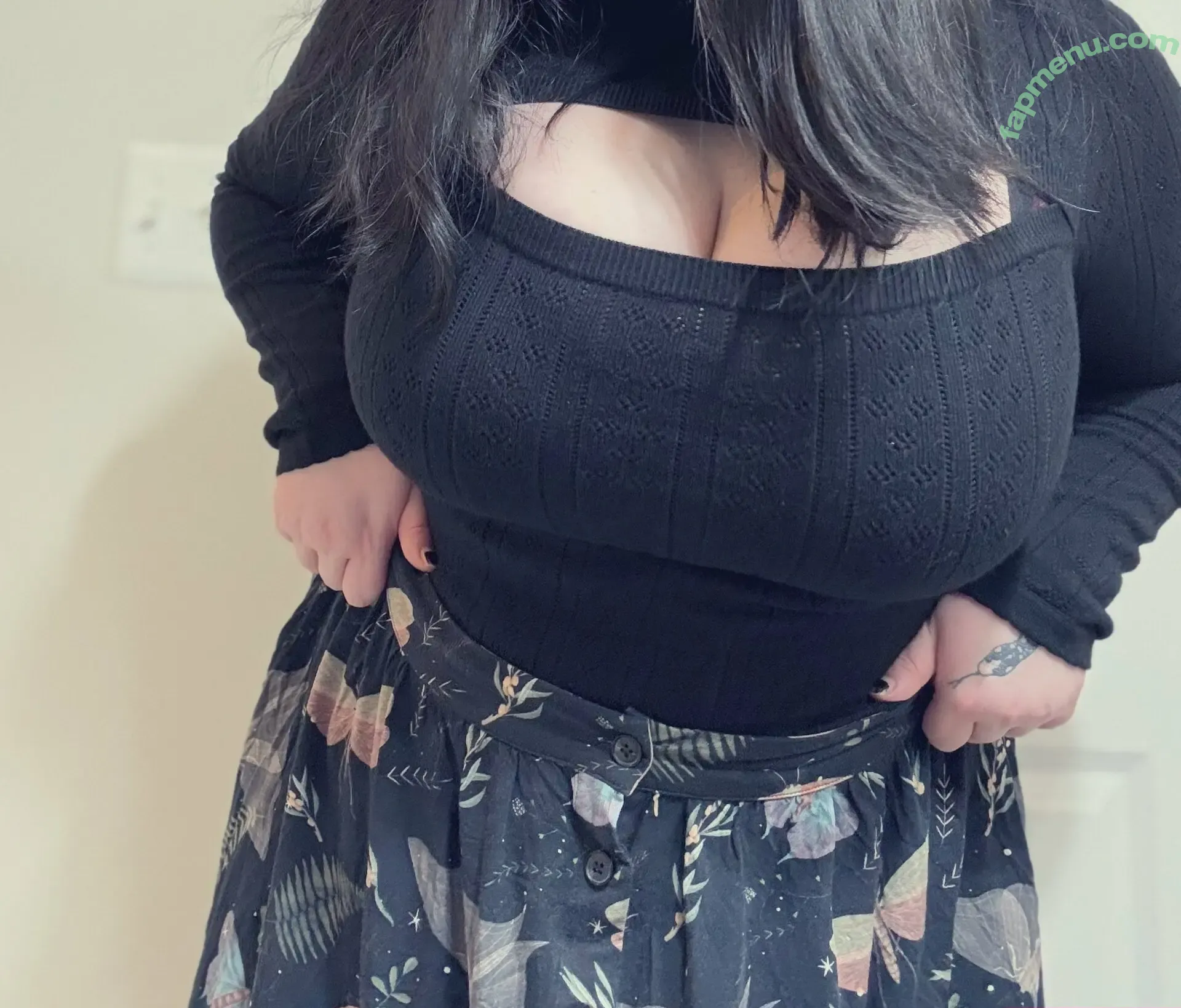 LinRARvtuber nude photo #0060 (Linrar)