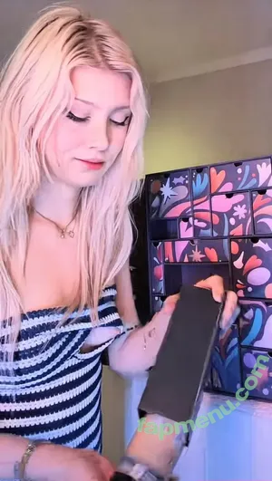 Linzor / Simpzor / linz0r nude photo #0076