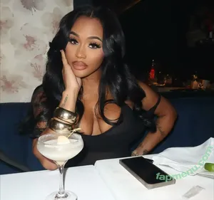 Lira Galore / Lira Mercer / lira_galore / liragalore nude photo #0032