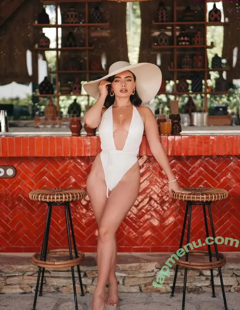 Lira__Karina nude photo #0046 (darkellegance)