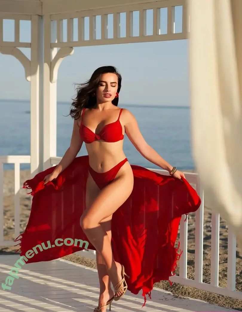 Lira__Karina nude photo #0052 (darkellegance)