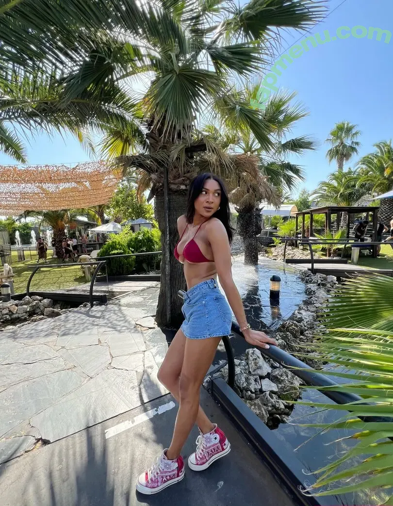 lirabae nude photo #0117 (8.8lira)