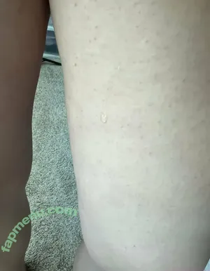  nude photo #0003
