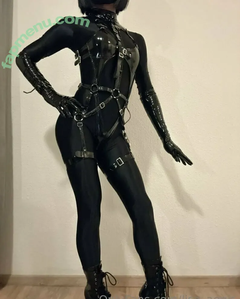 lisa_aegis nude photo #0020 (lisa_aegis)