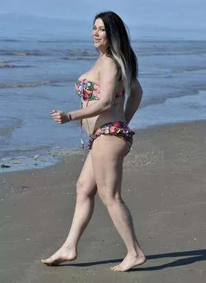 Lisa Appleton / MsLisaAppleton nude photo #0223