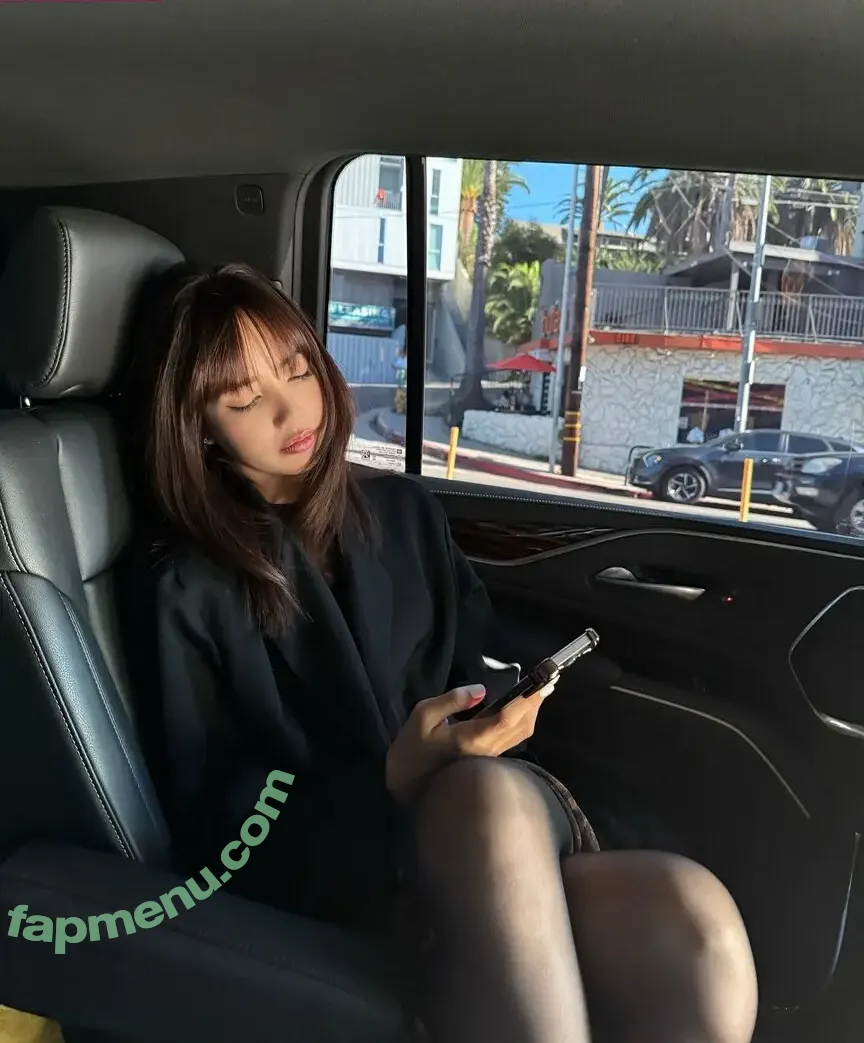 Lisa Blackpink nude photo #0900 (Lisa Blackpink)