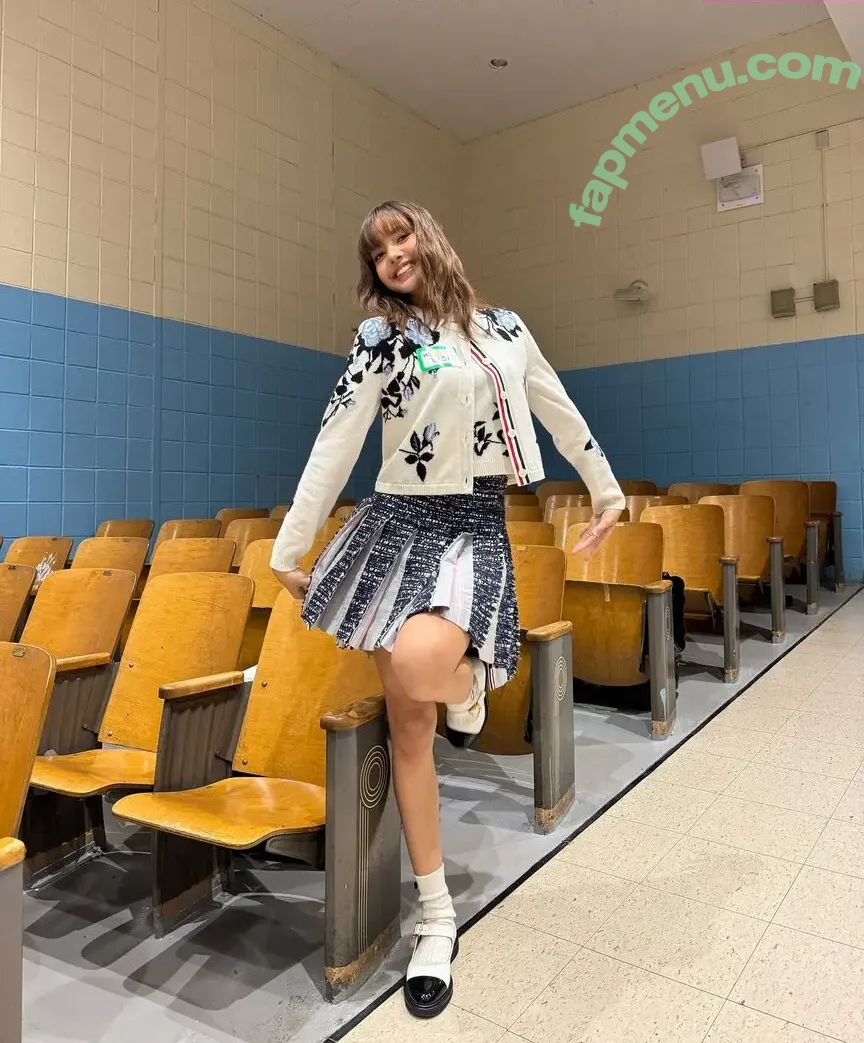 Lisa Blackpink nude photo #0902 (Lisa Blackpink)