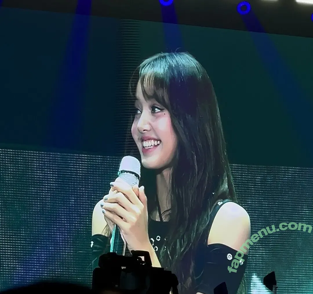 Lisa Blackpink nude photo #0929 (Lisa Blackpink)