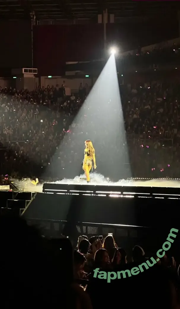 Lisa Blackpink nude photo #0937 (Lisa Blackpink)