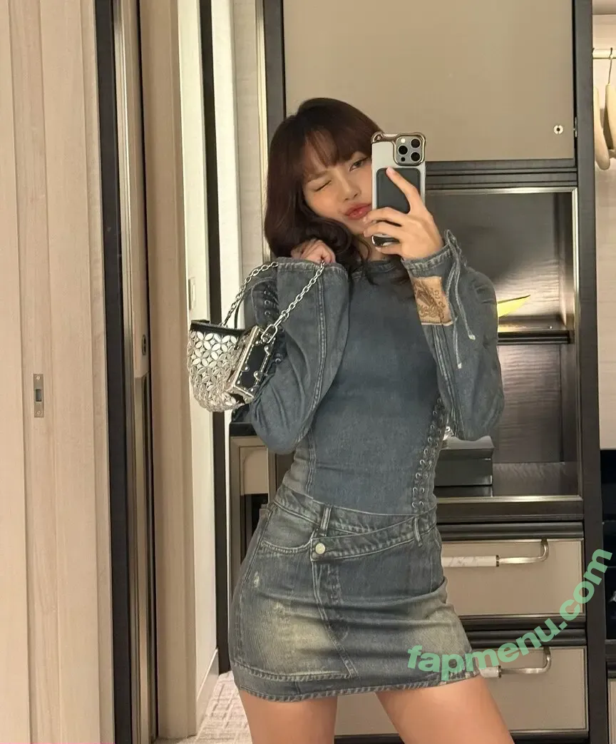 Lisa Blackpink nude photo #0969 (Lisa Blackpink)