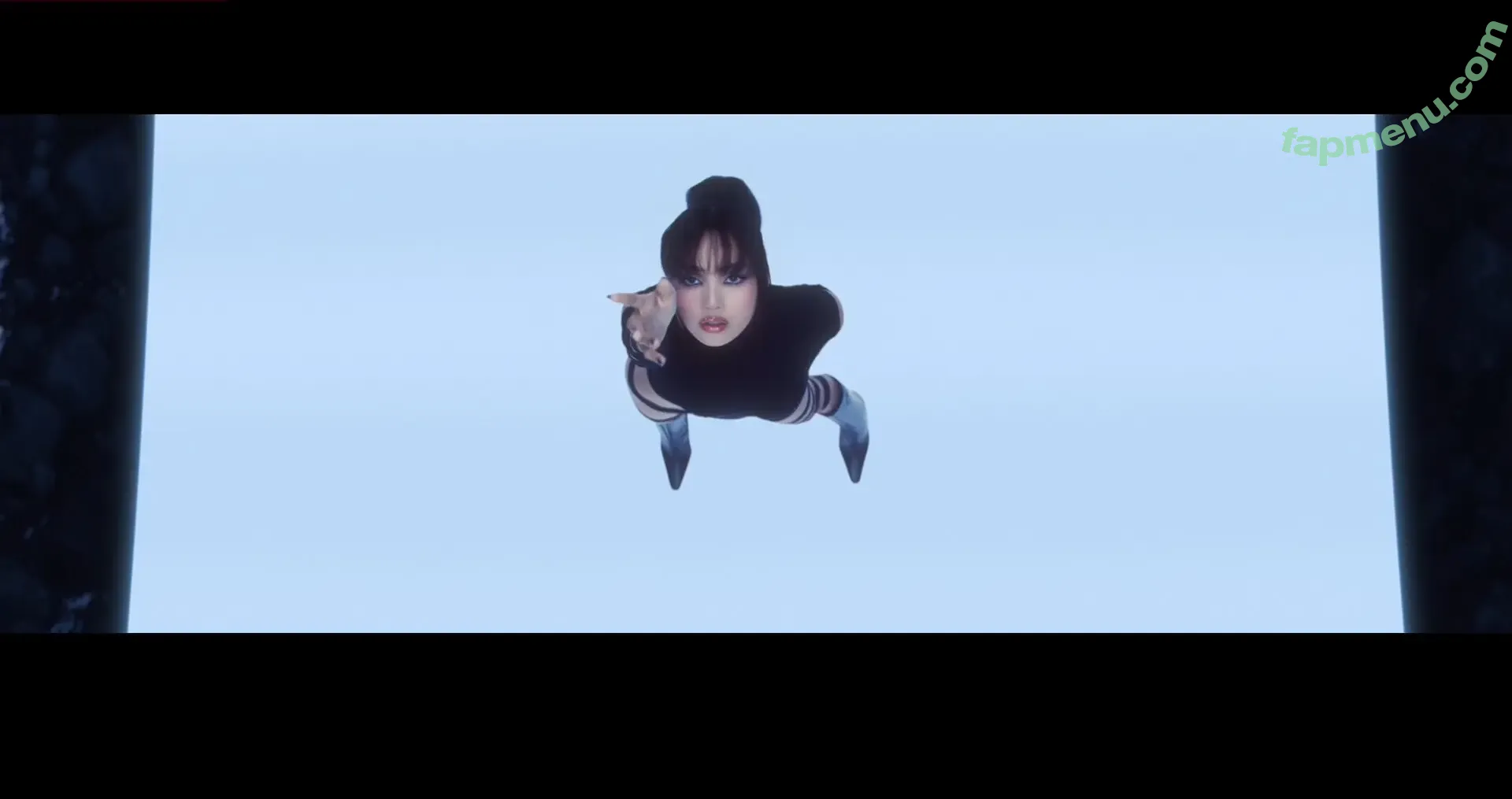 Lisa Blackpink nude photo #0983 (Lisa Blackpink)