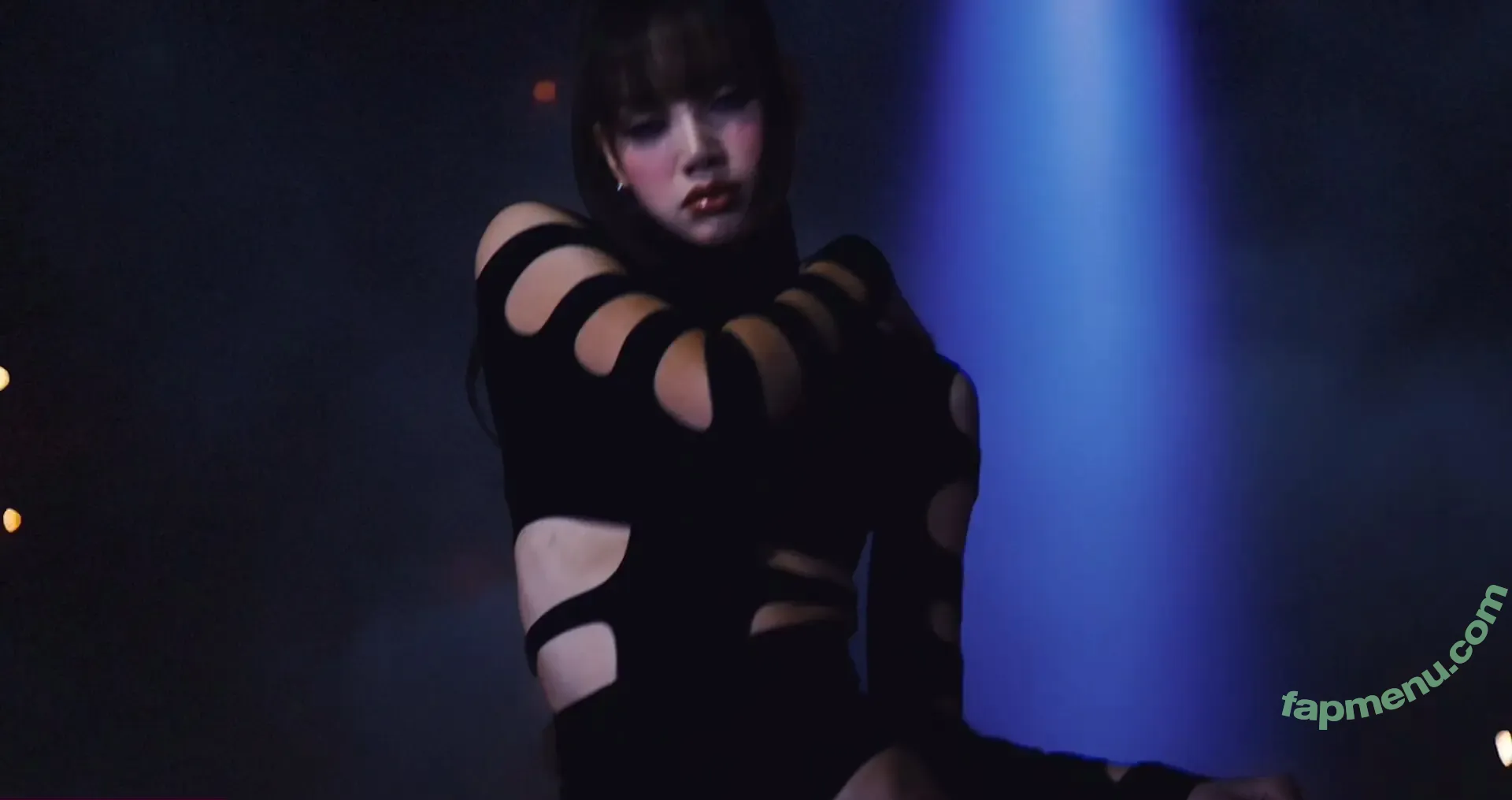 Lisa Blackpink nude photo #0991 (Lisa Blackpink)
