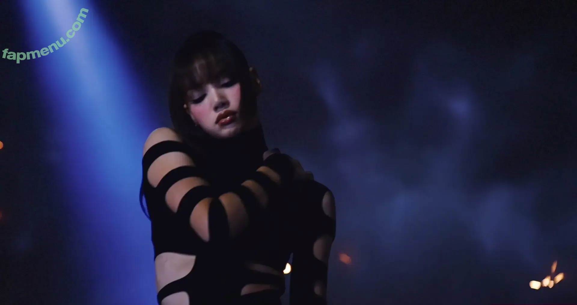 Lisa Blackpink nude photo #0992 (Lisa Blackpink)