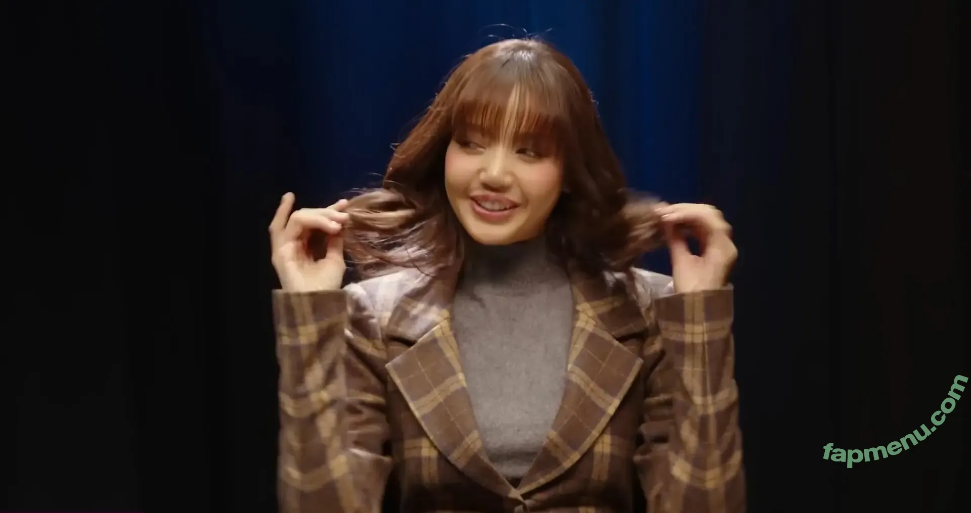 Lisa Blackpink nude photo #1004 (Lisa Blackpink)
