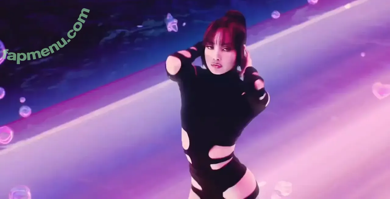 Lisa Blackpink nude photo #1020 (Lisa Blackpink)