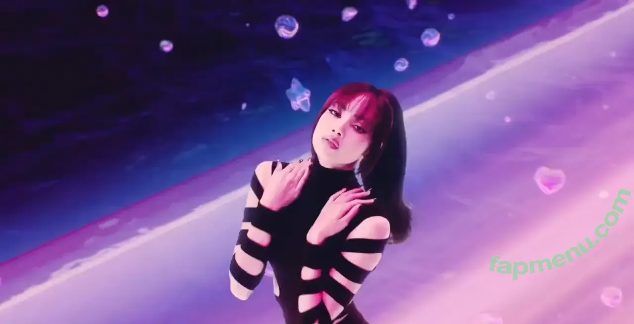 Lisa Blackpink nude photo #1021 (Lisa Blackpink)
