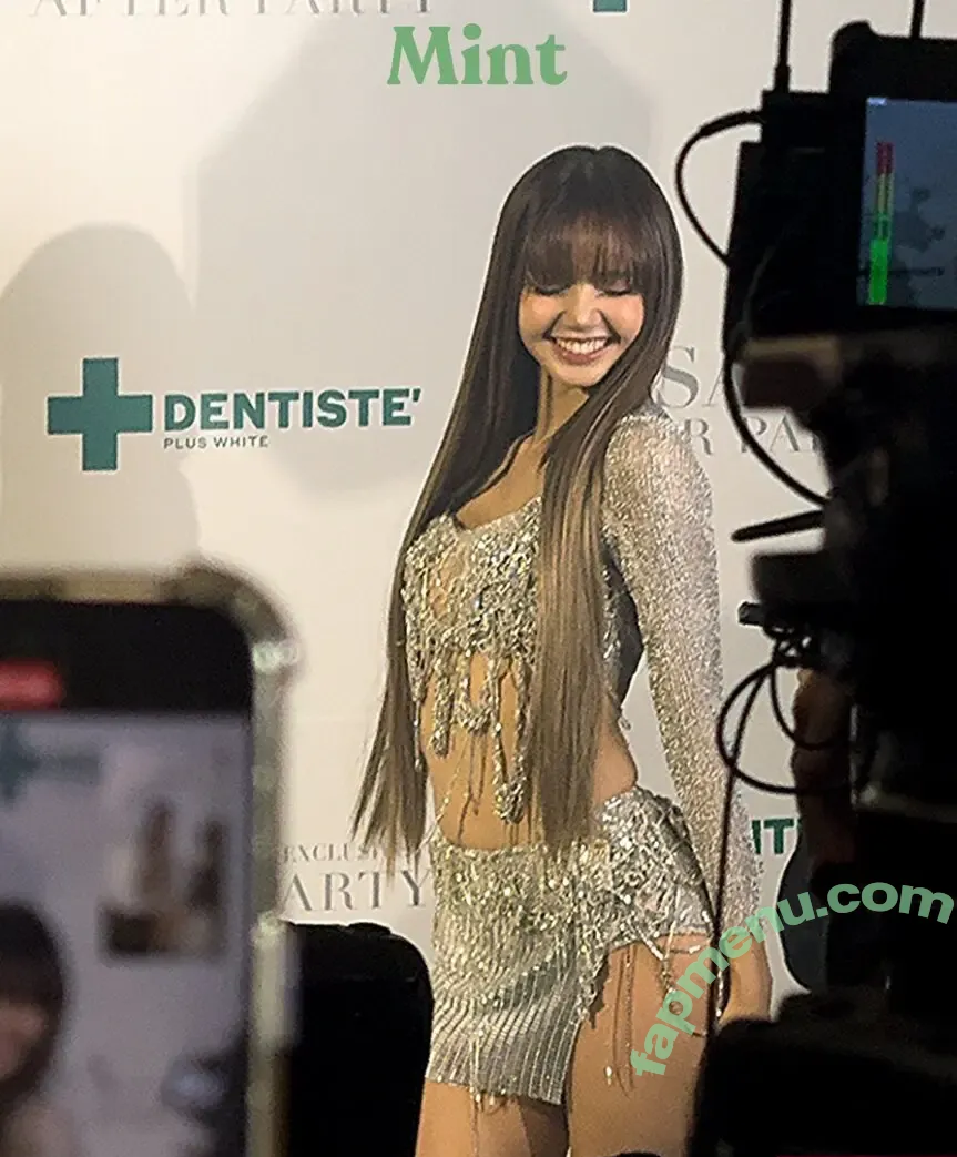 Lisa Blackpink nude photo #1032 (Lisa Blackpink)