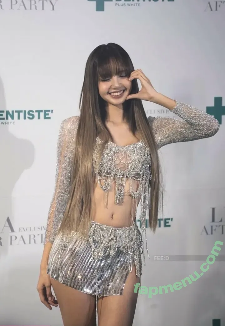 Lisa Blackpink nude photo #1041 (Lisa Blackpink)