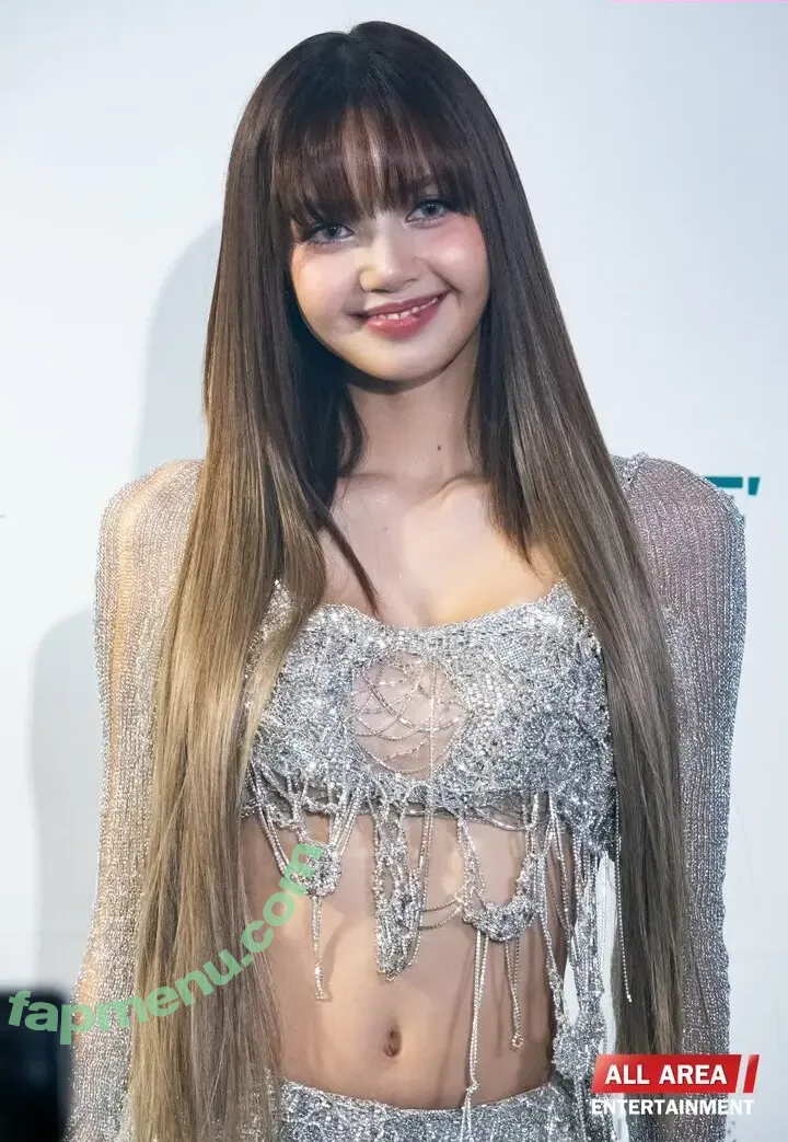 Lisa Blackpink nude photo #1055 (Lisa Blackpink)