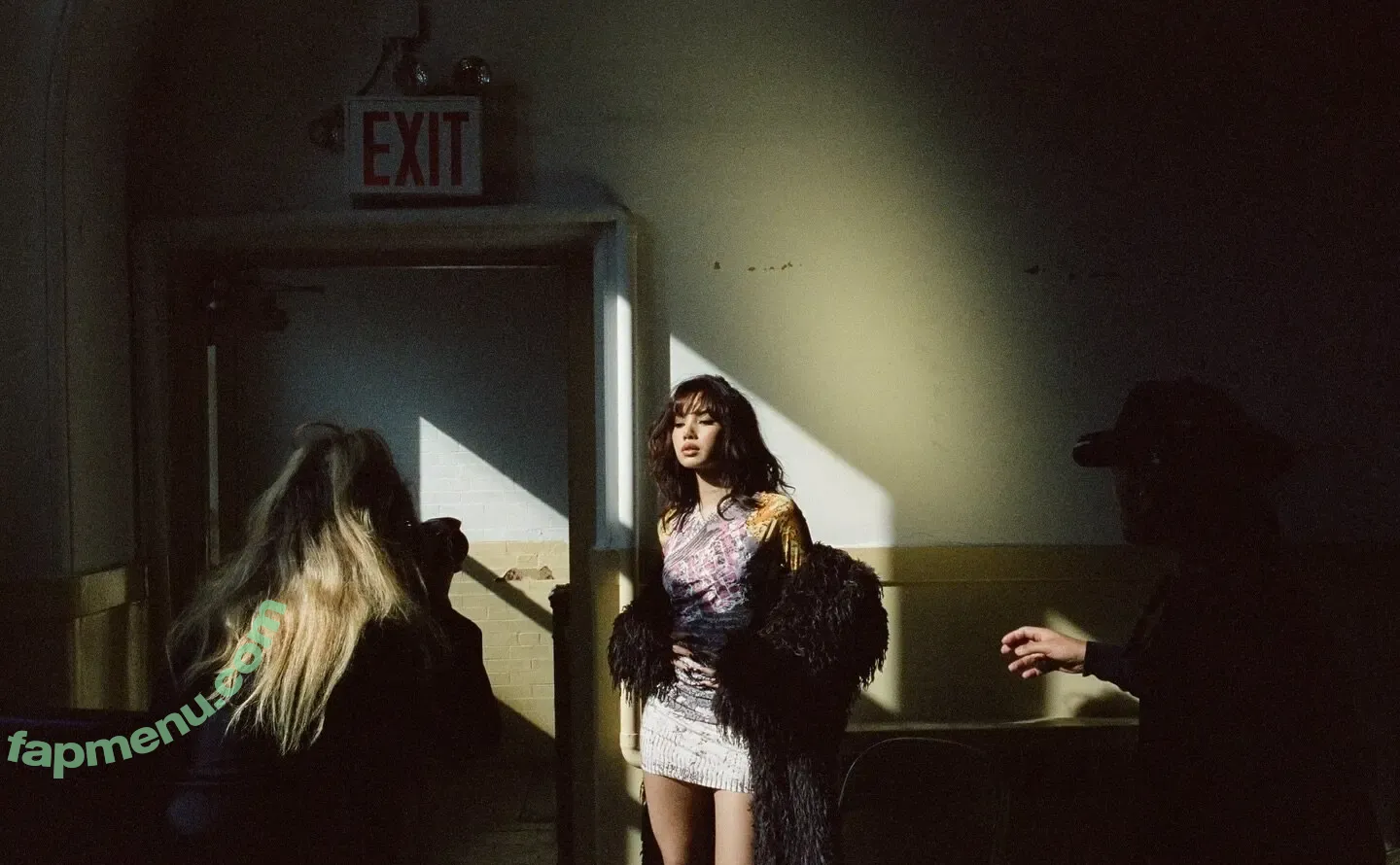 Lisa Blackpink nude photo #1109 (Lisa Blackpink)