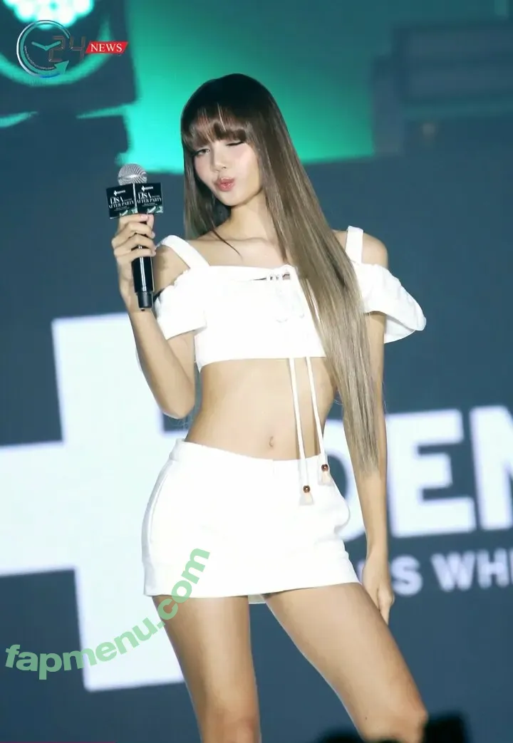 Lisa Blackpink nude photo #1150 (Lisa Blackpink)