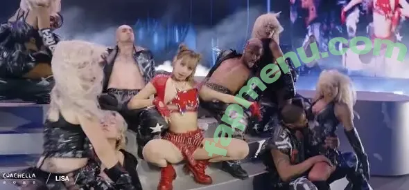 Lisa Blackpink nude photo #1784 (Lisa Blackpink)