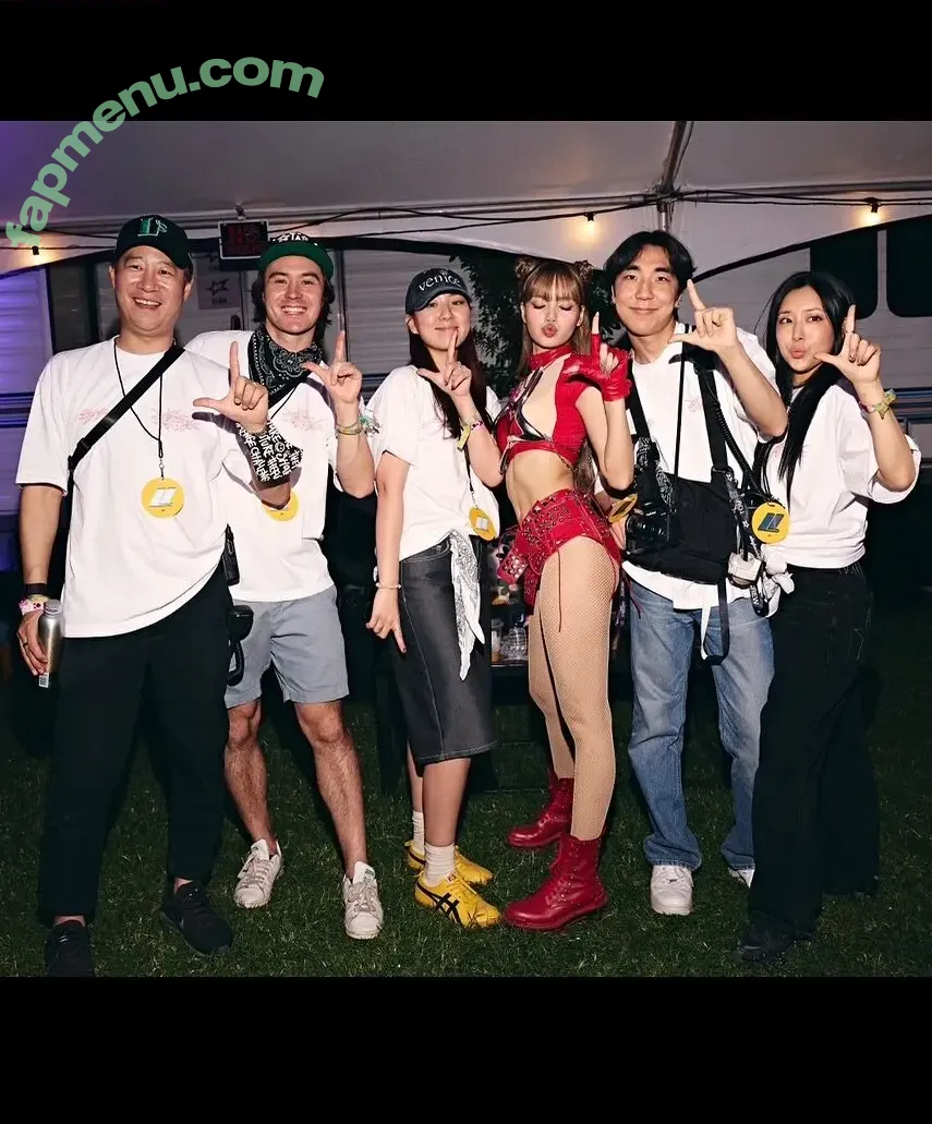 Lisa Blackpink nude photo #1832 (Lisa Blackpink)