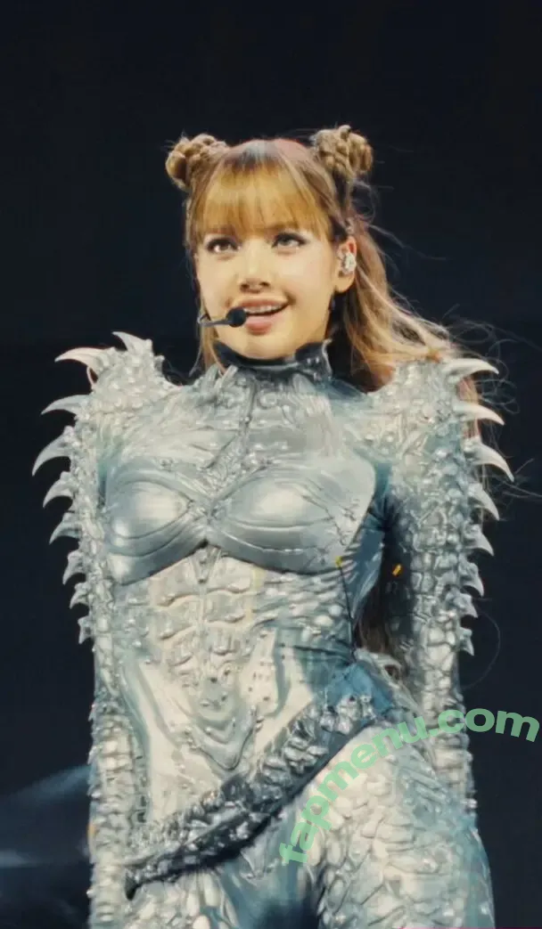 Lisa Blackpink nude photo #1843 (Lisa Blackpink)