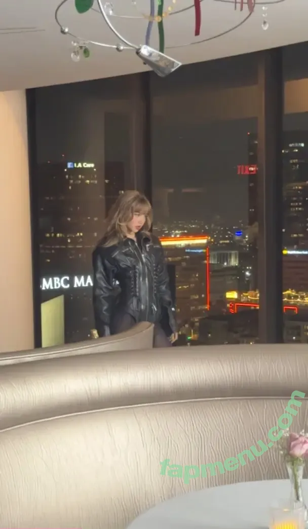 Lisa Blackpink nude photo #1981 (Lisa Blackpink)