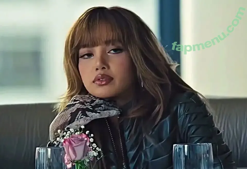 Lisa Blackpink nude photo #1982 (Lisa Blackpink)