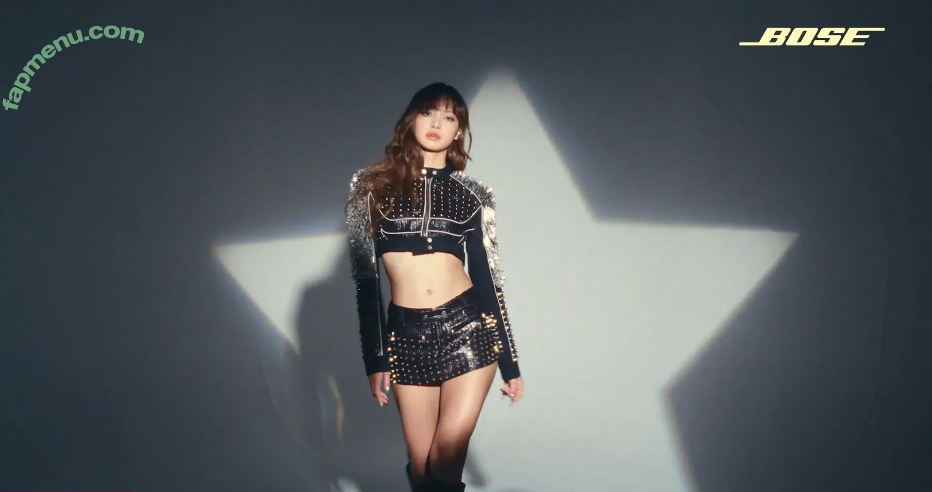 Lisa Blackpink nude photo #1986 (Lisa Blackpink)